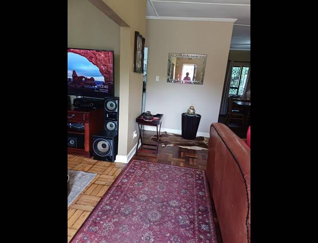 3 BEDROOM HOUSE FOR SALE IN SHERWOOD